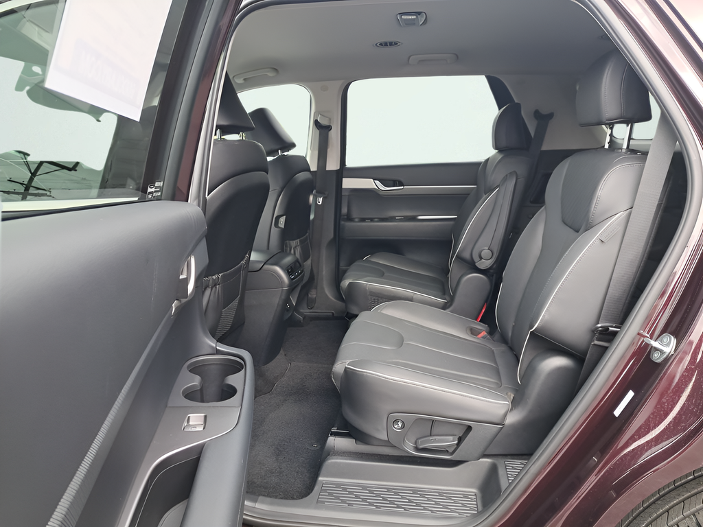 Used 2023 Burgundy Hyundai SEL image 12