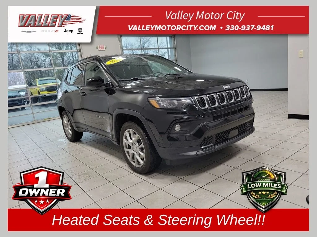 2023 Jeep Compass Latitude Lux 4X4's photo