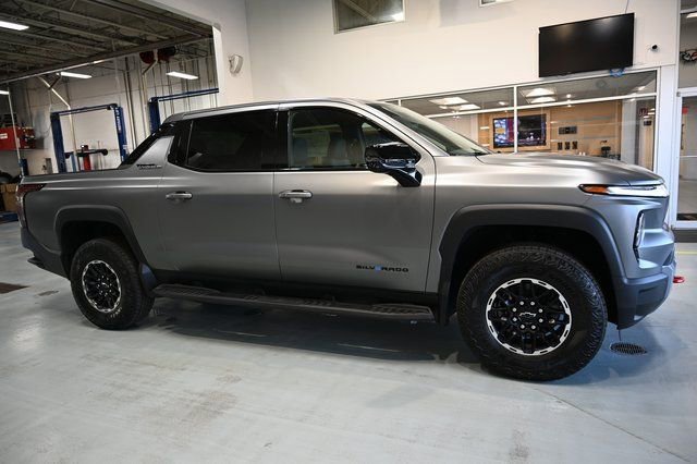 2026 Chevrolet Silverado EV Trail Boss - Photo 7