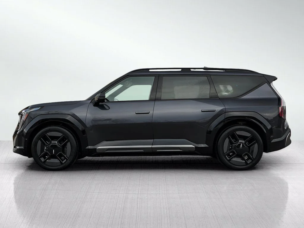 New 2026 Panthera Metal Kia GT-Line AWD image 4