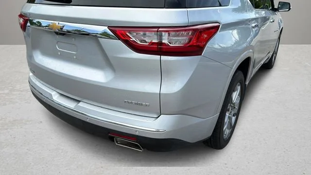 Used 2019 SILVER ICE METALLIC Chevrolet Premier image 38