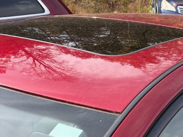 Used 2023 Red Nissan 2.5 SR image 8