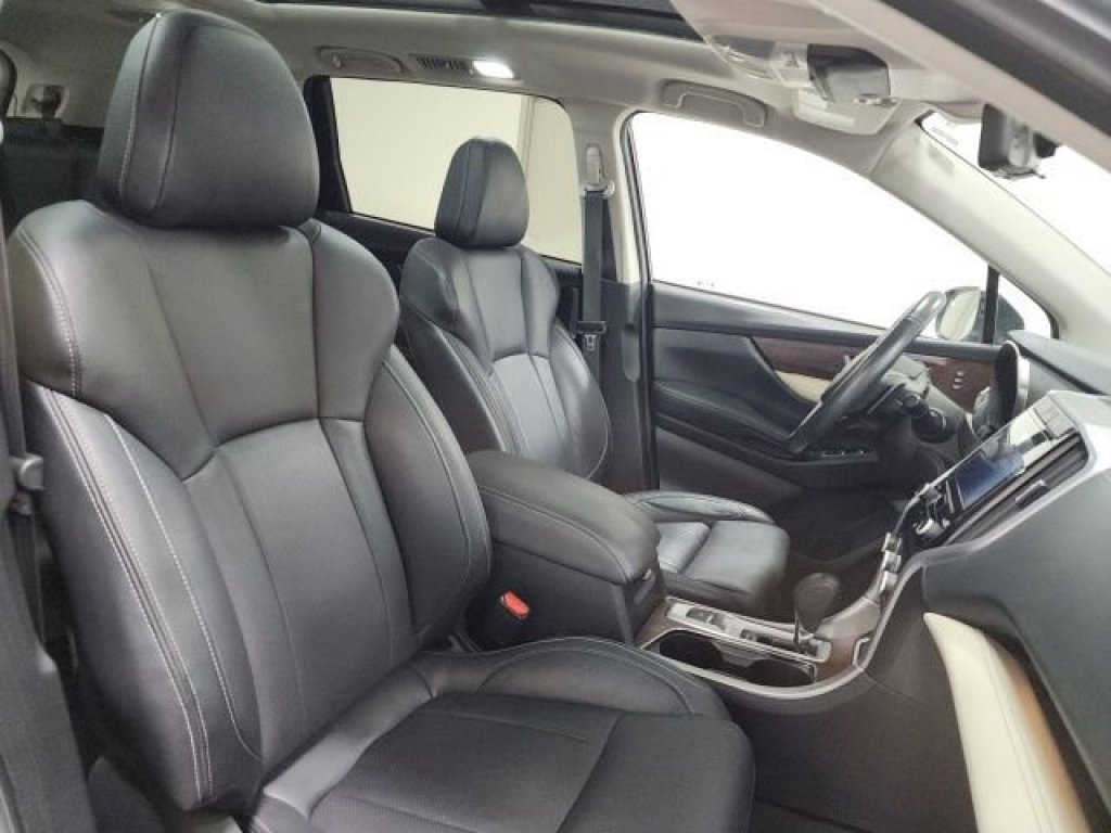2022 Subaru Ascent Touring - Photo 18