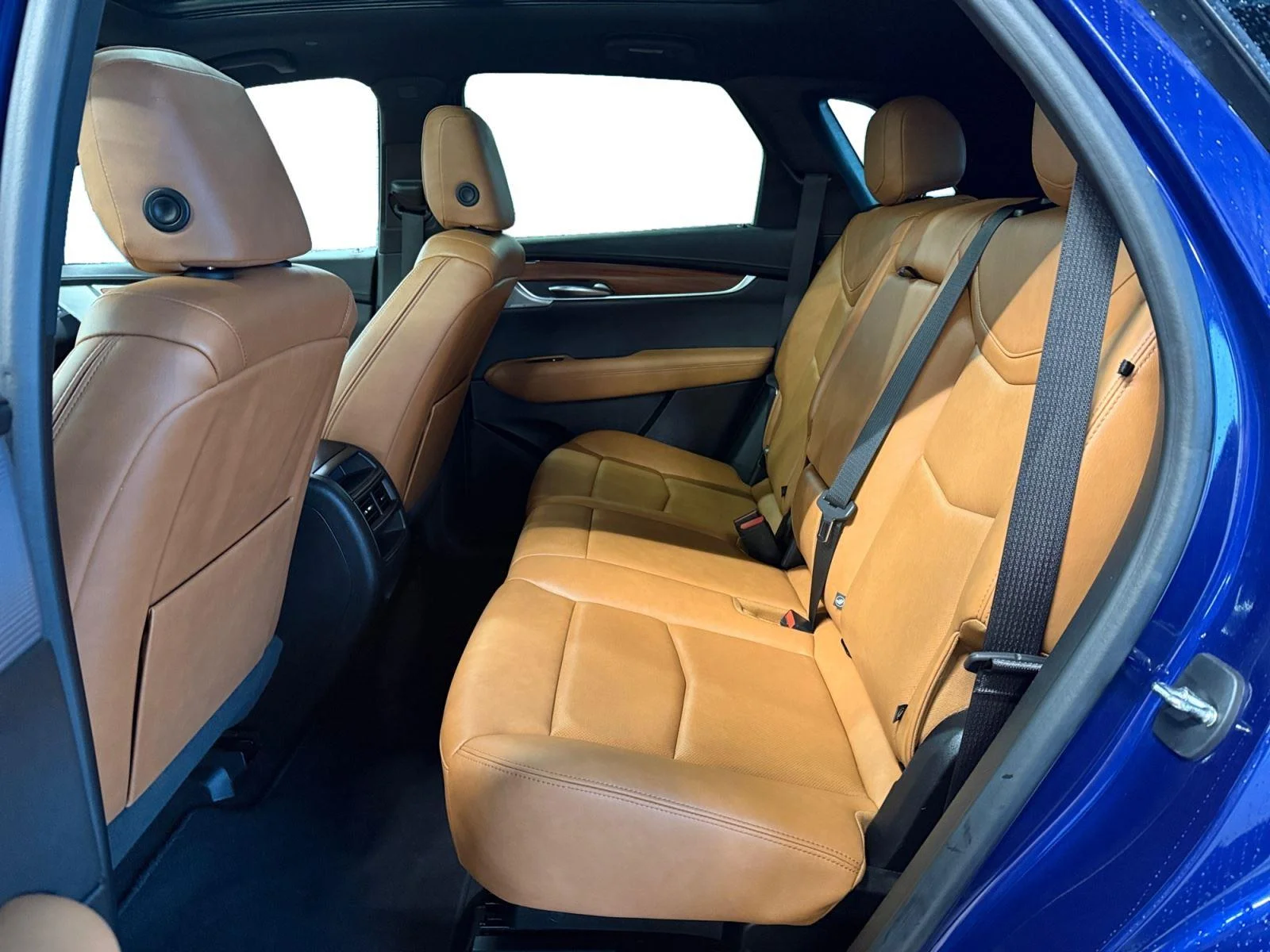 Used 2023 Opulent Blue Metallic Cadillac Premium Luxury image 21