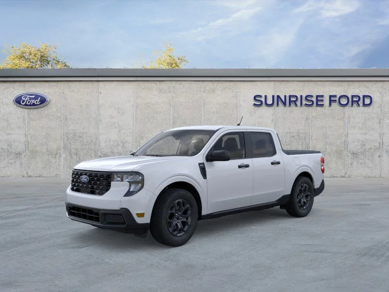 New 2026 Oxford White Ford XLT image 1