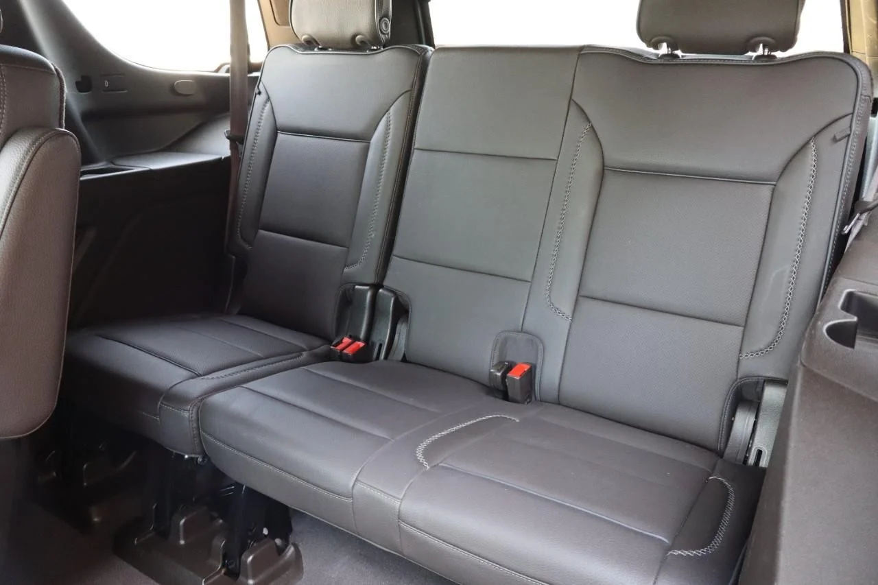 Used 2021 White Frost Tricoat GMC Denali image 29