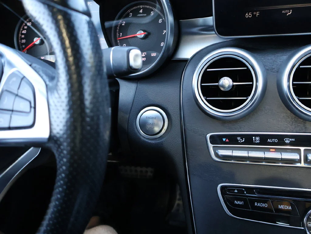 Used 2016  Mercedes-Benz C 300 image 30