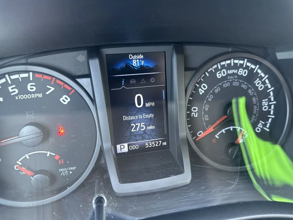 Used 2022 Silver Toyota SR image 22