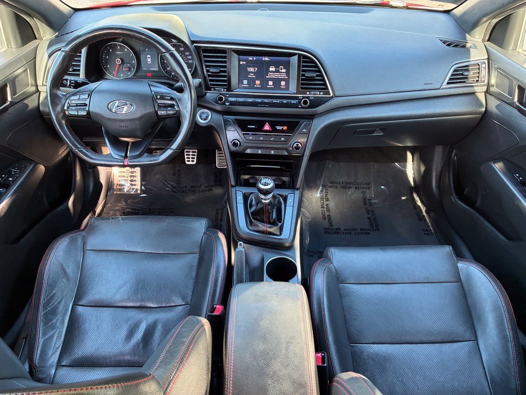 Used 2017 Red Hyundai Sport image 5