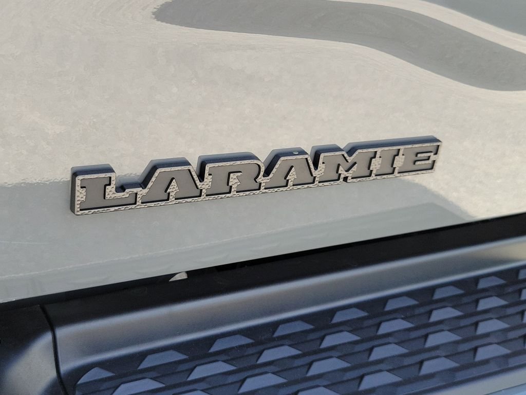 New 2026 Ceramic Gray Clear-Coat Exterior Paint RAM Laramie image 6