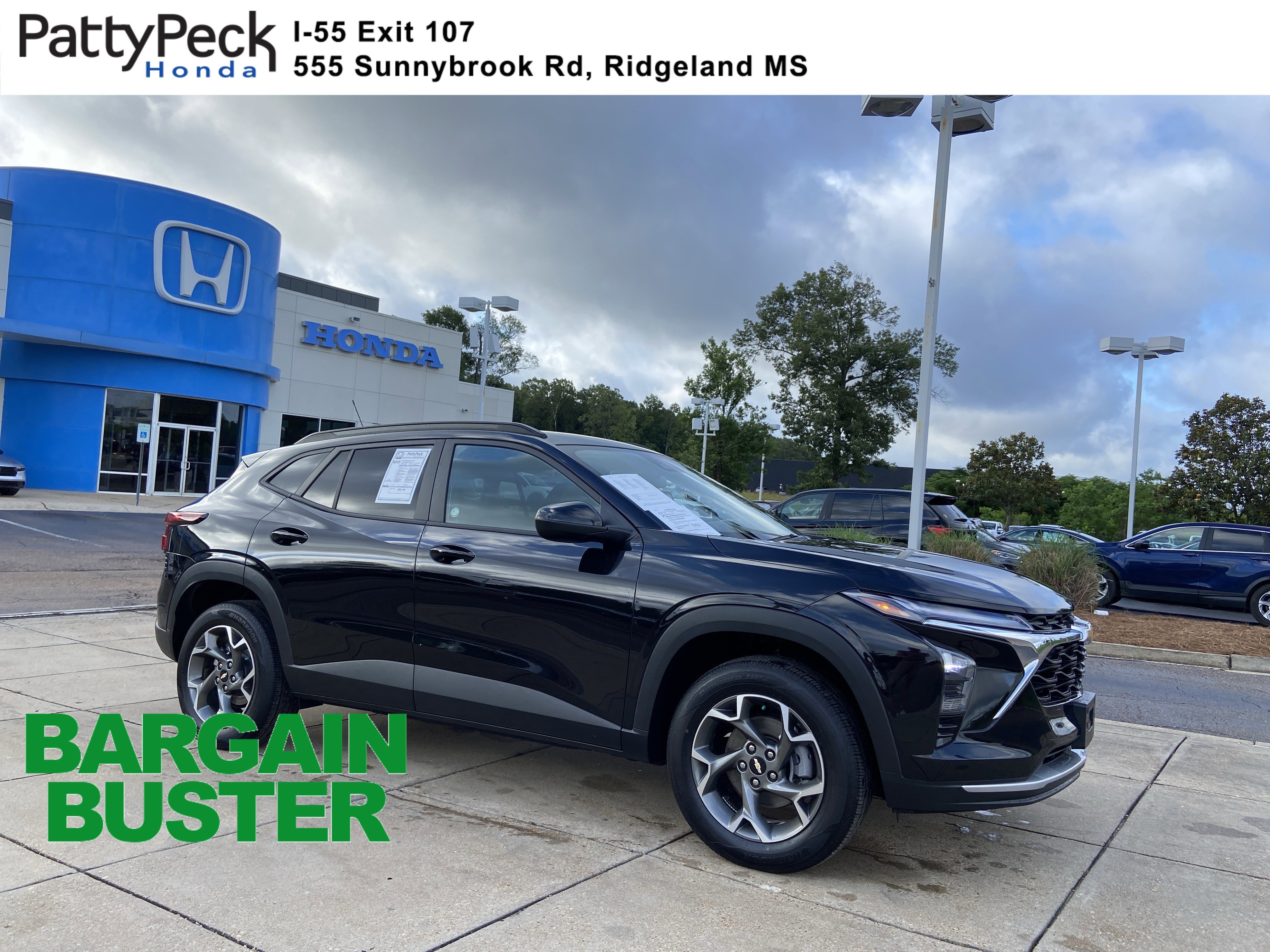 2025 Chevrolet Trax LT's photo