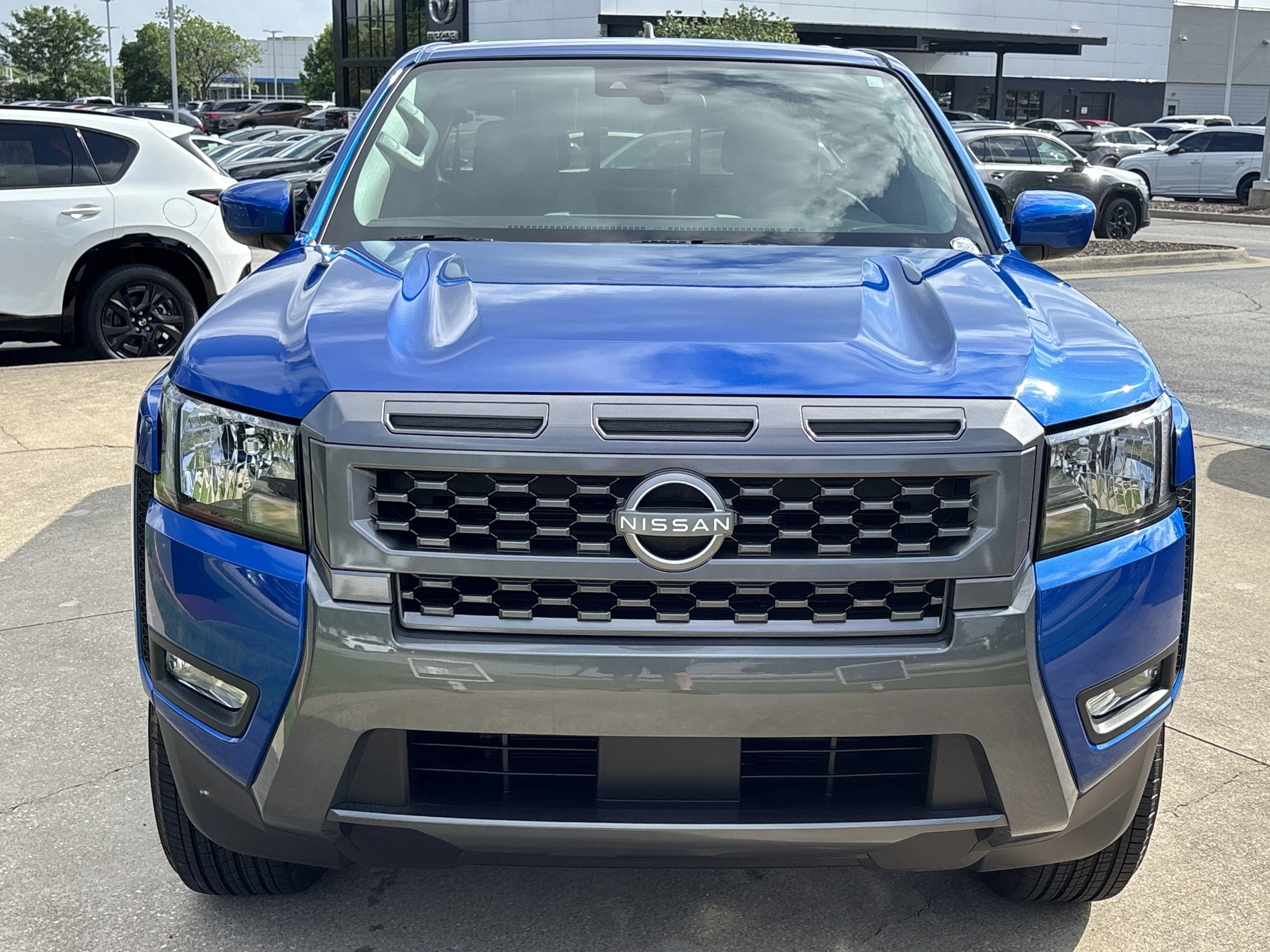 Used 2025 Bluestone Pearl Nissan SV image 11