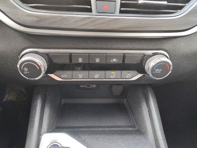 Used 2025 Red Nissan 2.5 SV image 20