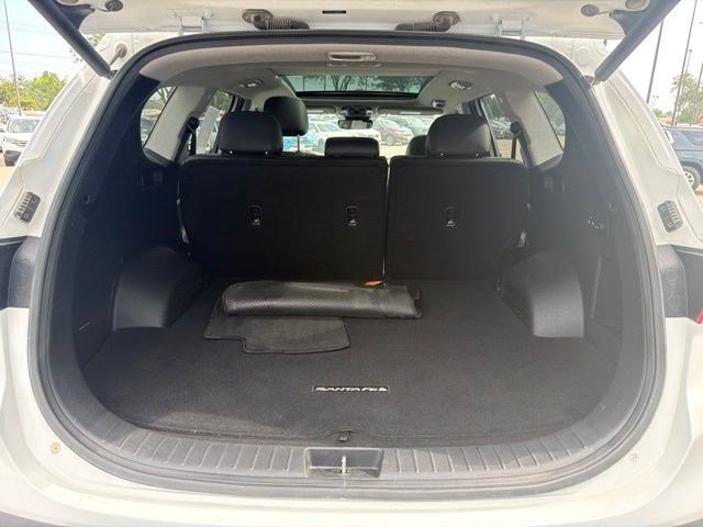 Used 2021 Quartz White Hyundai Limited image 16
