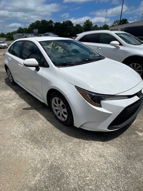 Used 2023 White Toyota LE image 1