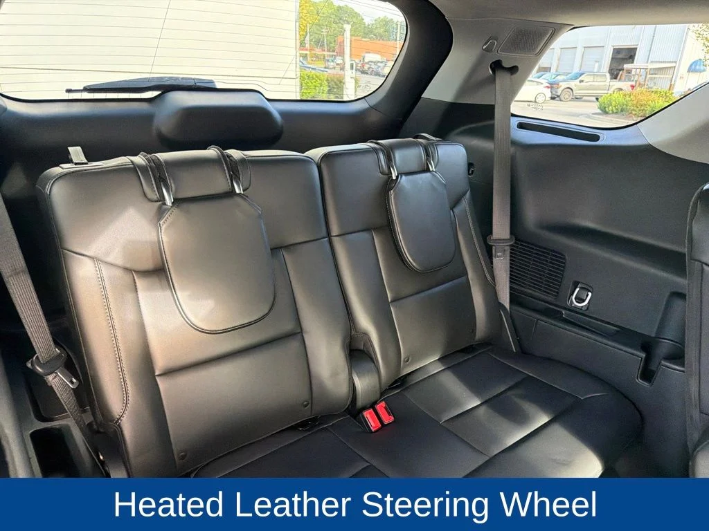 Used 2024 Gray Metallic Ford XLT image 16