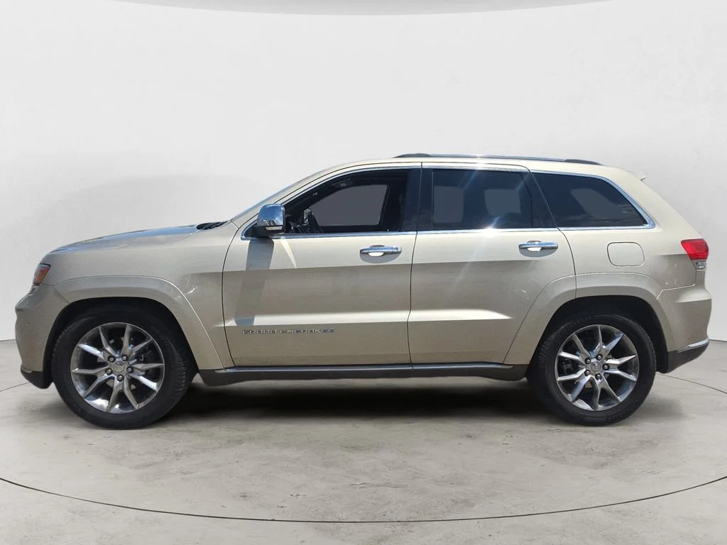 Used 2014 Beige Jeep Summit image 8