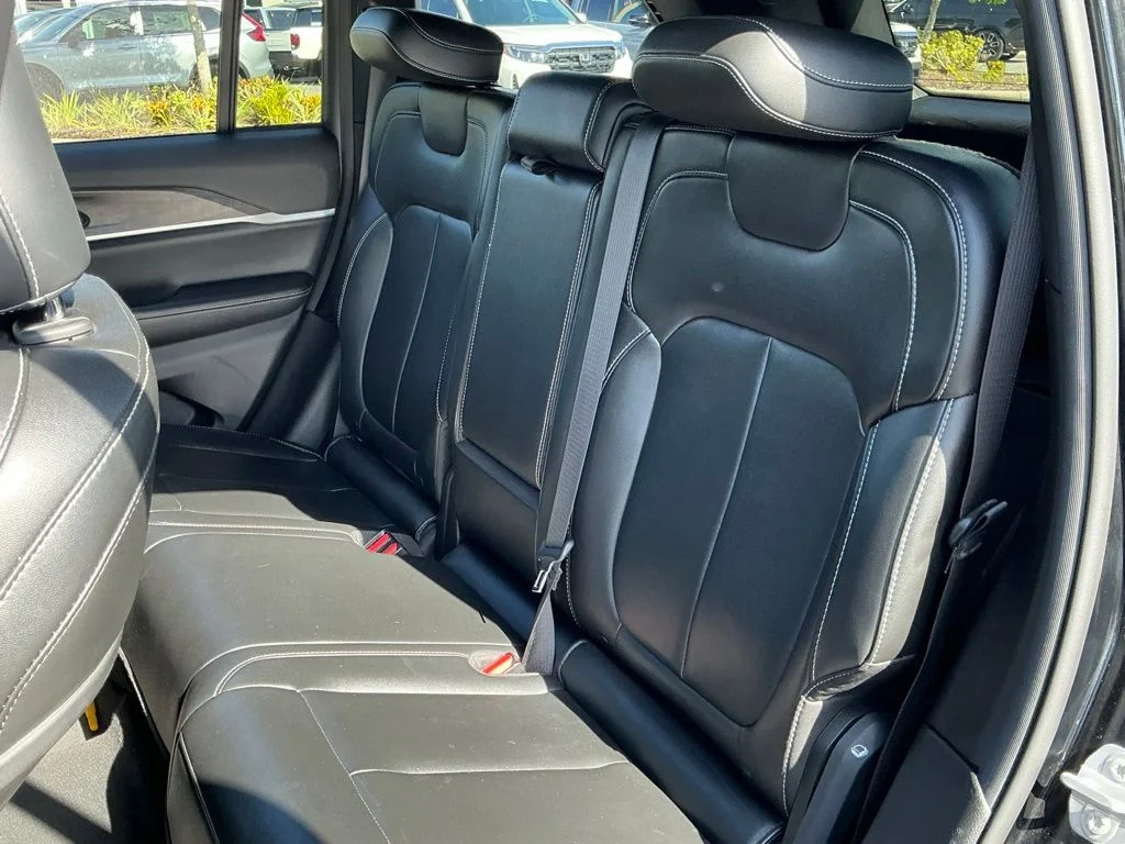 Used 2024 Black Jeep 4xe image 39
