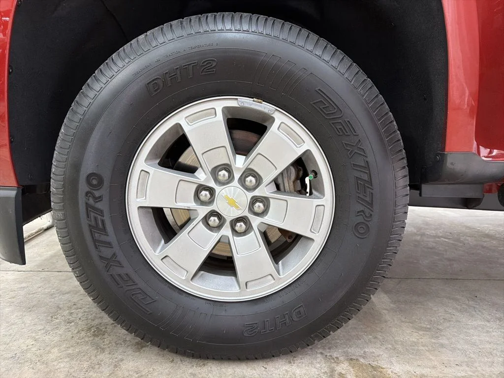 Used 2016 Red Chevrolet Work Truck image 14