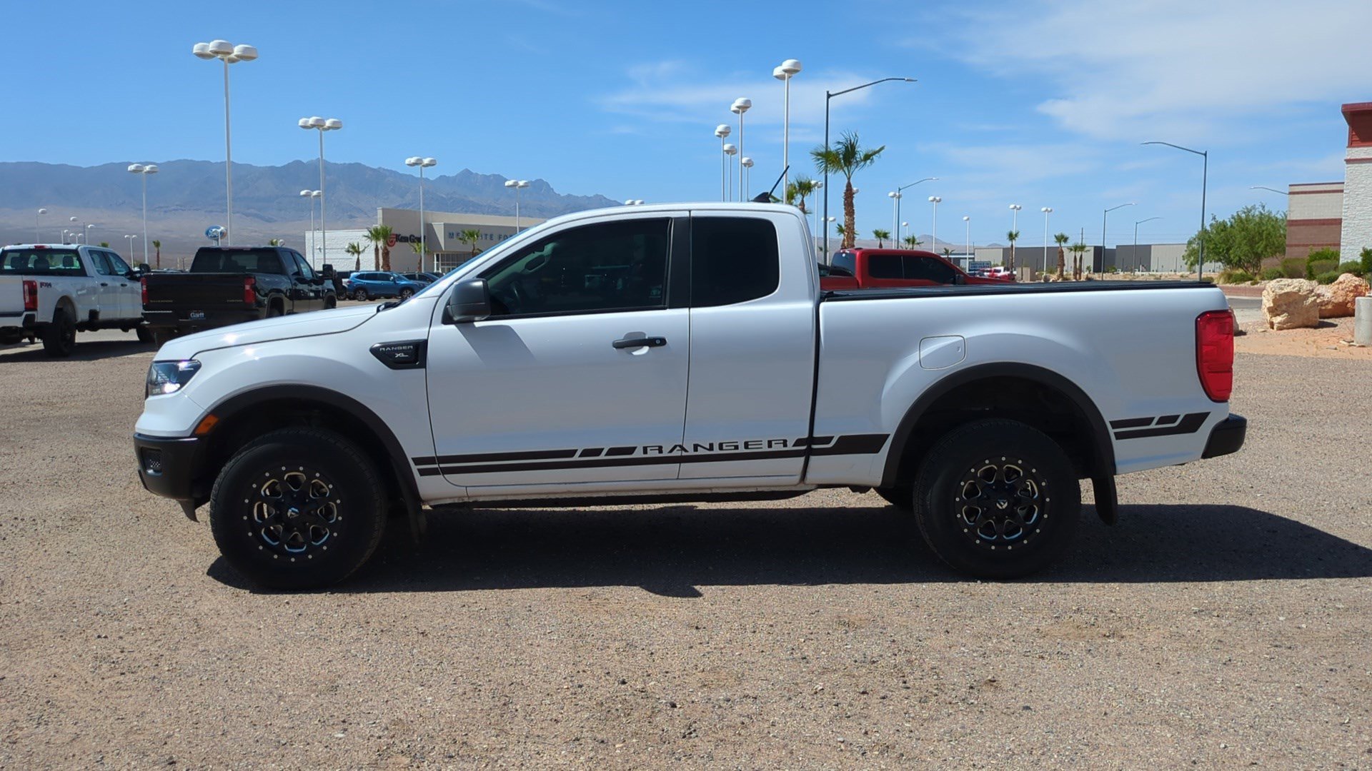 Used 2021 Oxford White Ford XL image 6