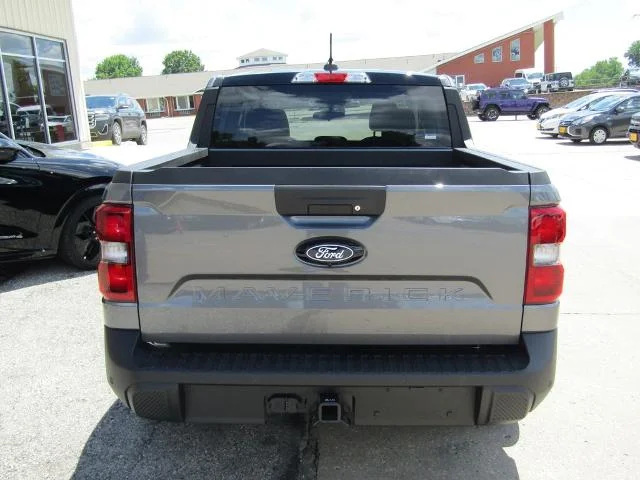 New 2026 Carbonized Gray Metallic Ford XLT image 34