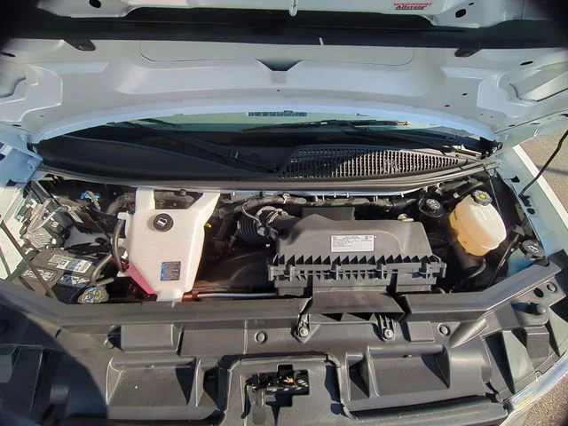 2024 Chevrolet Express Cargo Work Van - Photo 29