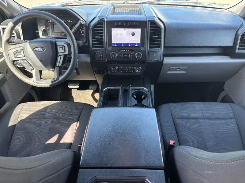 Used 2020 Velocity Blue Metallic Ford XL image 11