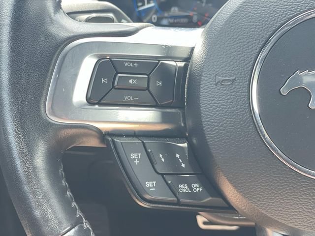 Used 2022 Red Ford GT Premium image 19