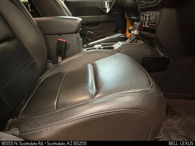 Used 2021 Yellow Jeep Unlimited Sahara Altitude image 28