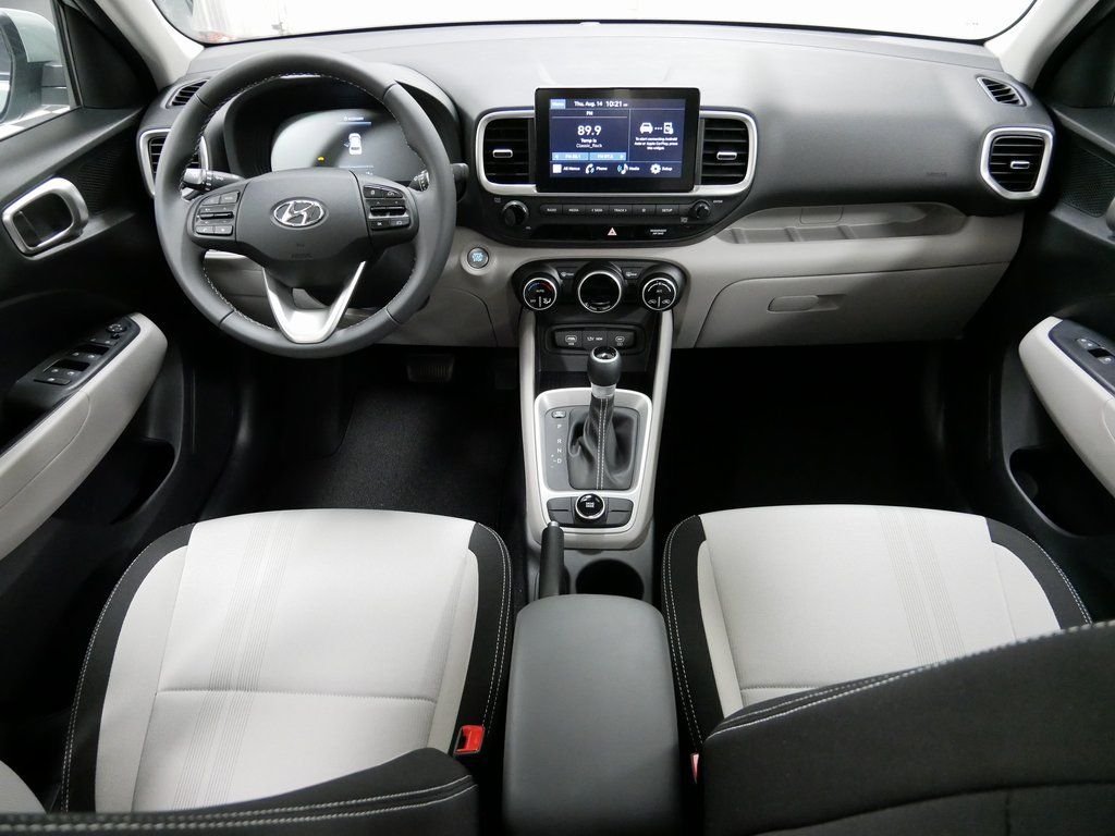 Certified Used 2025 Green Hyundai SEL image 13