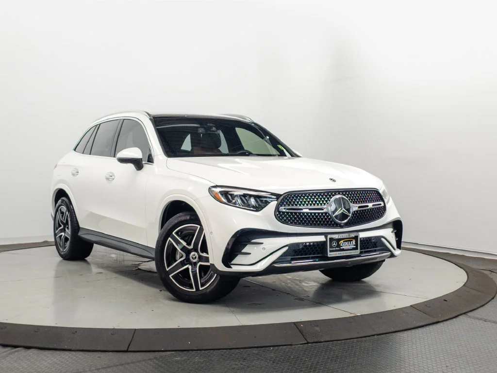 2025 Mercedes-Benz GLC