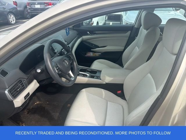 Used 2018 Gold Honda LX image 2