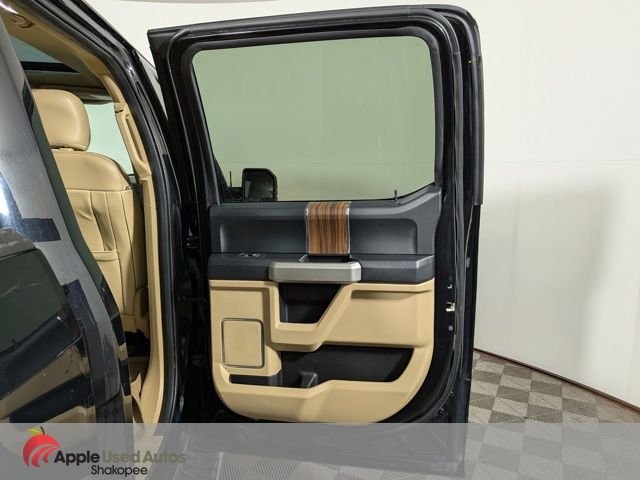 Used 2016 Black Ford Lariat image 32