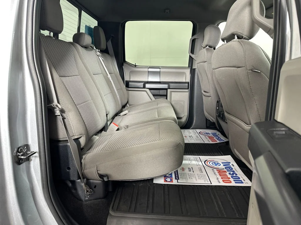 Used 2020 Silver Ford XLT image 32