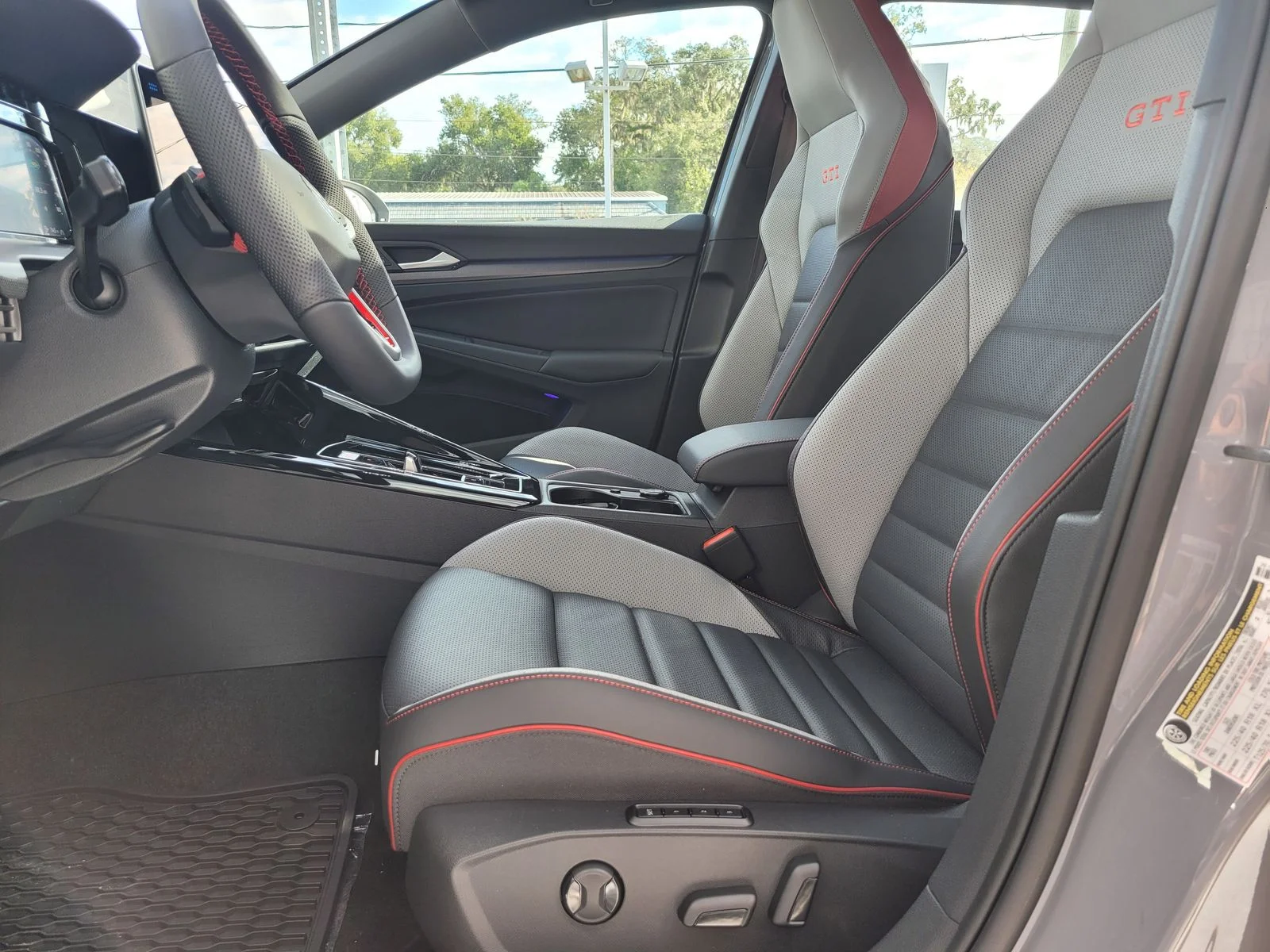 New 2026 Moonstone Gray Volkswagen 2.0T SE image 16