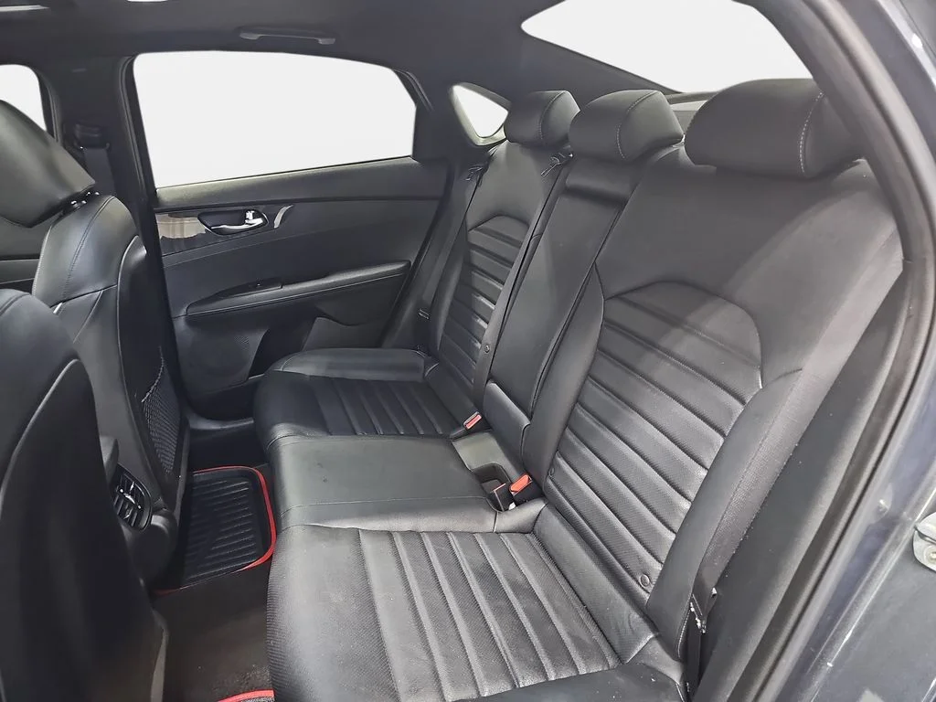 Used 2023 Gray Kia GT-Line image 12