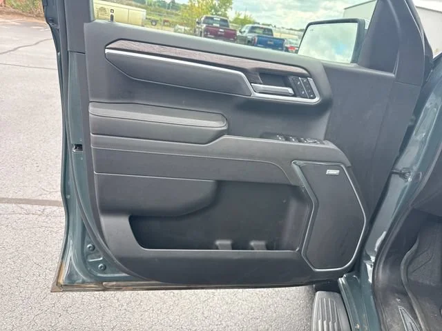 Used 2025 Cypress Gray Chevrolet LTZ image 12