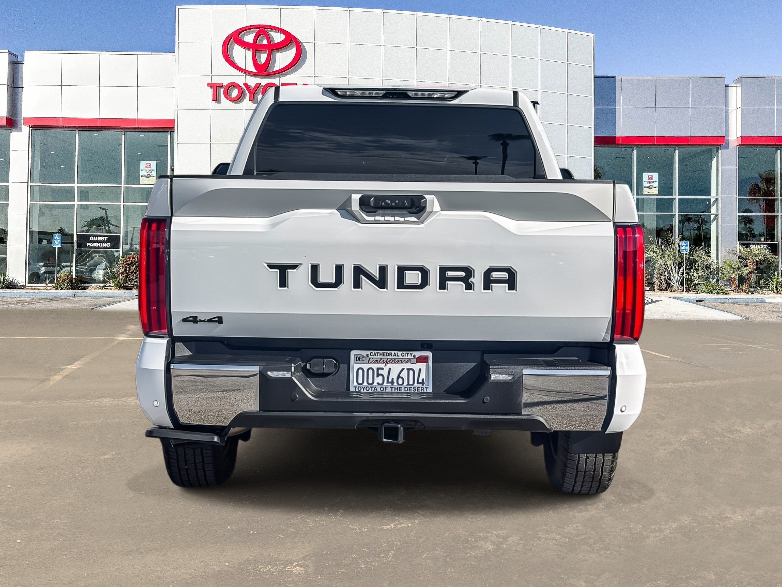 Used 2025 Ice Cap Toyota SR5 image 5