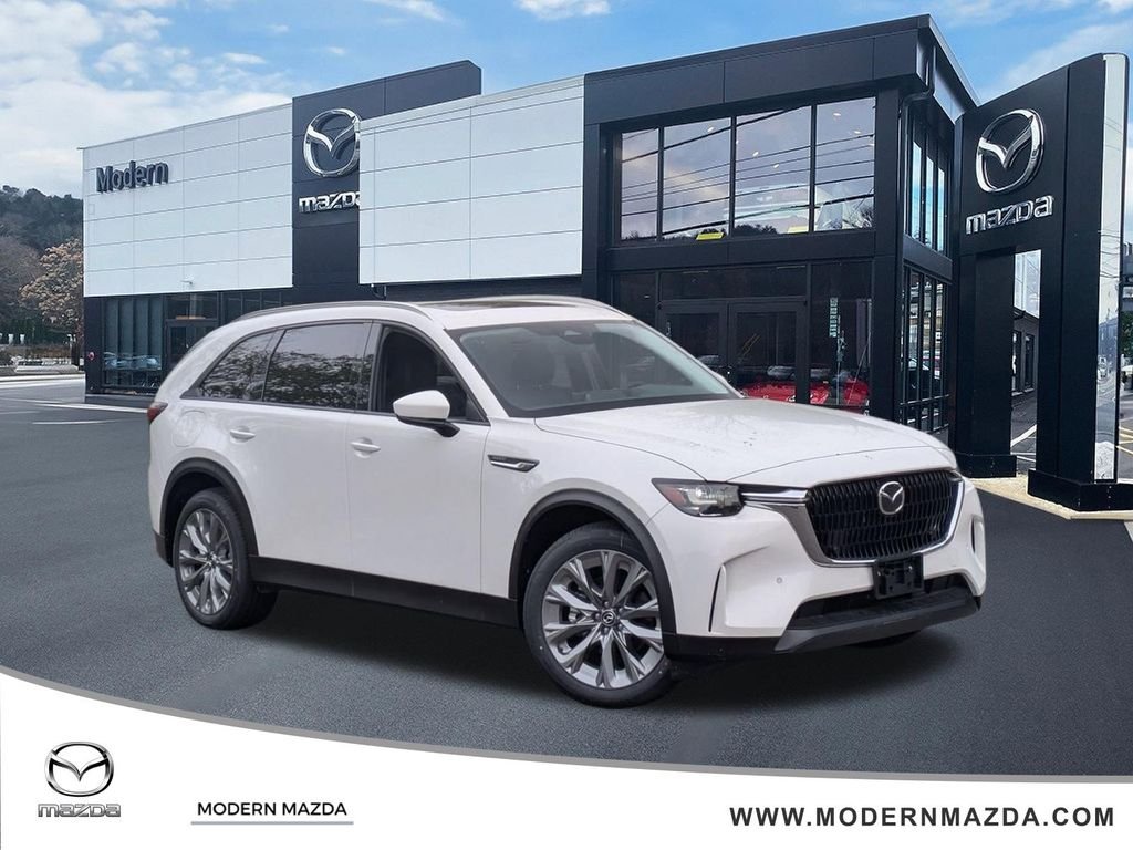 2026 Mazda CX-90 PHEV Preferred Package's photo