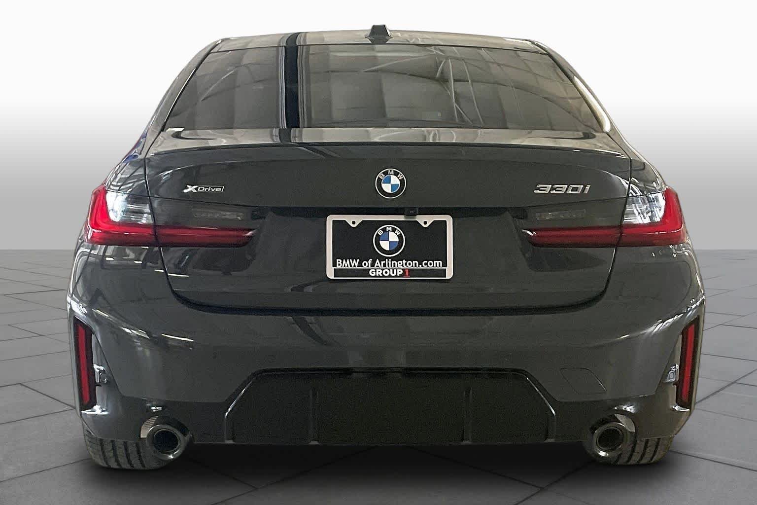 New 2026 Dravit Grey Metallic BMW 330i xDrive image 4