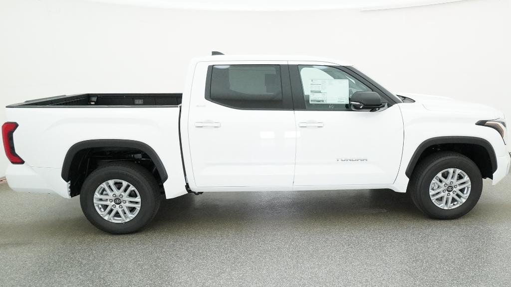 New 2026 Ice Cap Toyota SR5 image 12