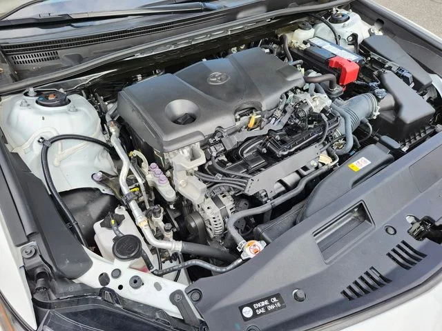 Used 2023 White Toyota SE image 28