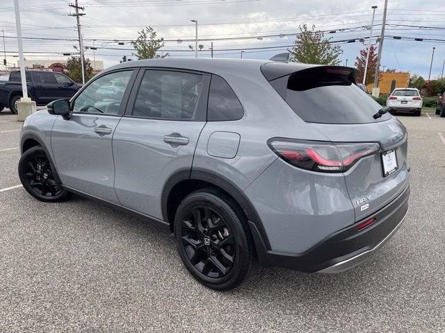 Used 2024 Urban Gray Pearl Honda Sport image 5