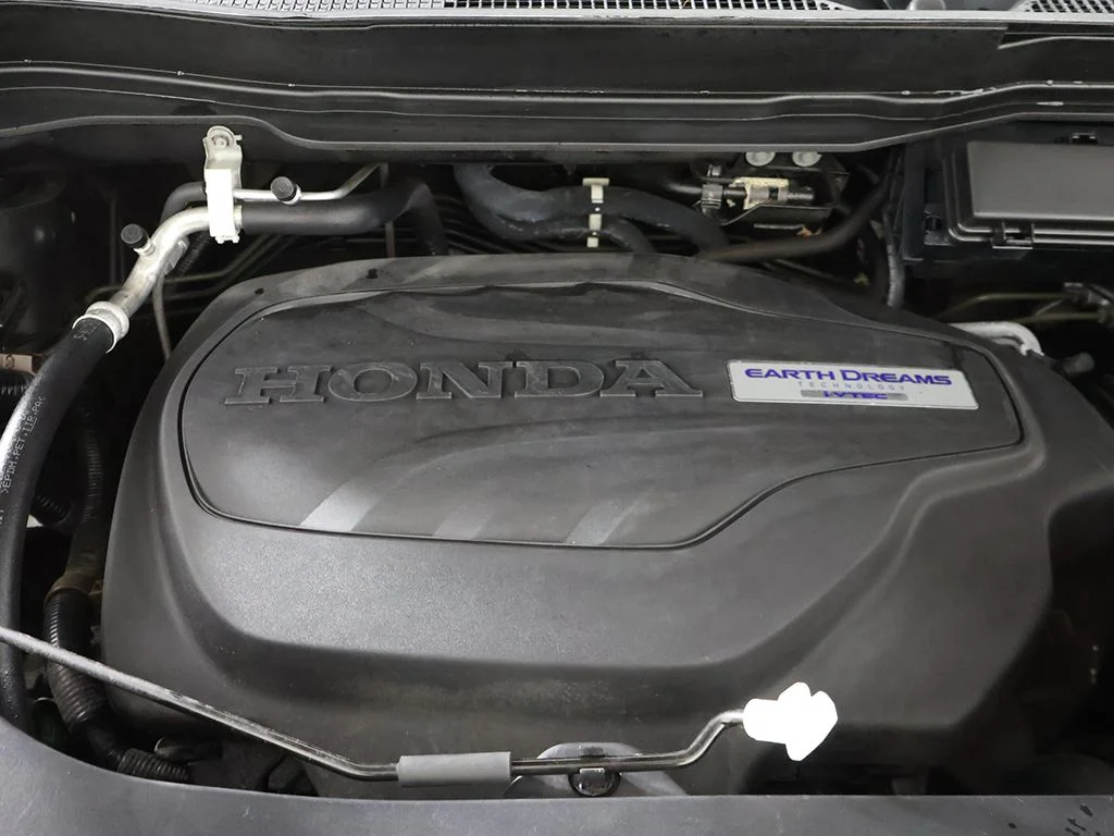 Used 2019 Crystal Black Pearl Honda RTL-E image 24