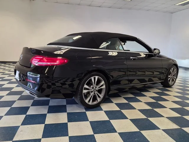 Used 2018 Black Mercedes-Benz C 300 image 8