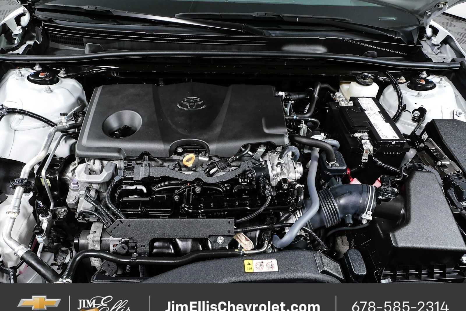 2024 Toyota Camry SE - Photo 32