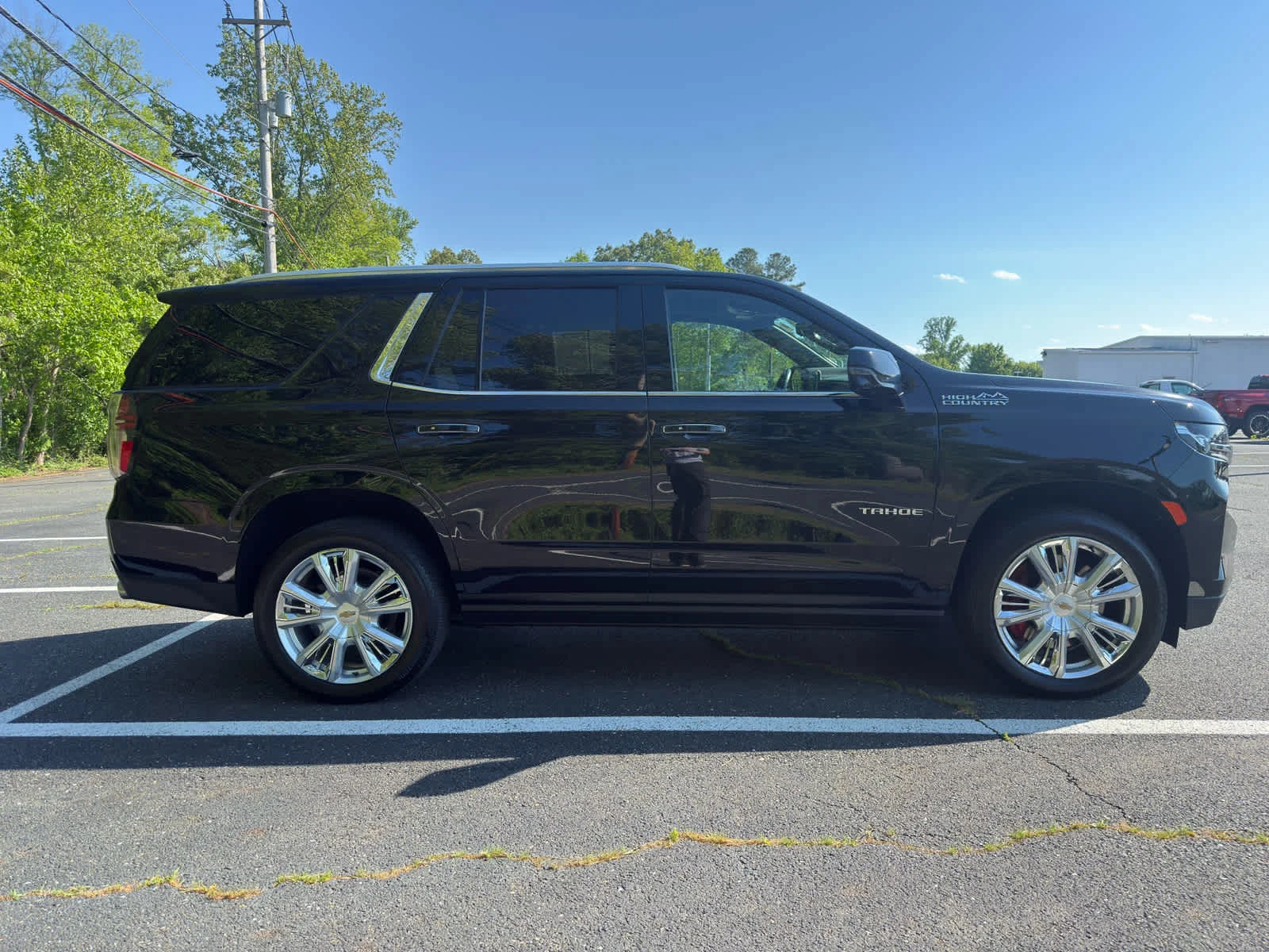 Used 2023 Black Chevrolet High Country image 7