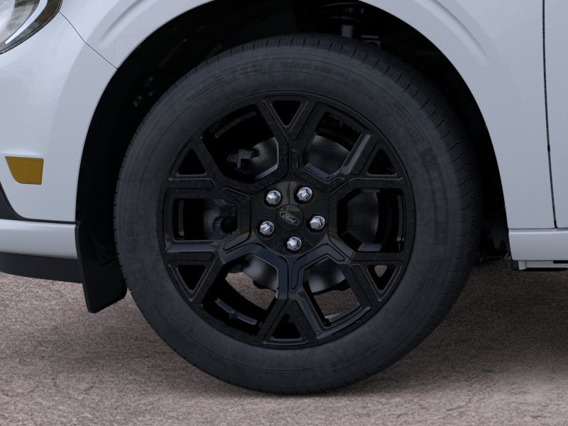 New 2026 Space White Metallic Ford Lobo™ image 20