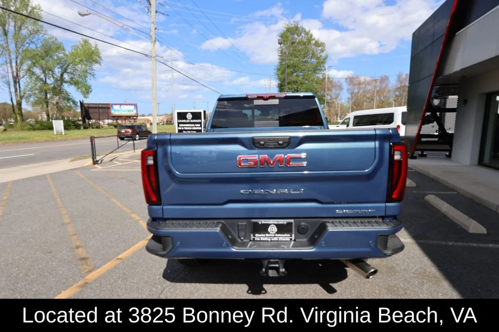 Used 2024 Blue GMC Denali image 3