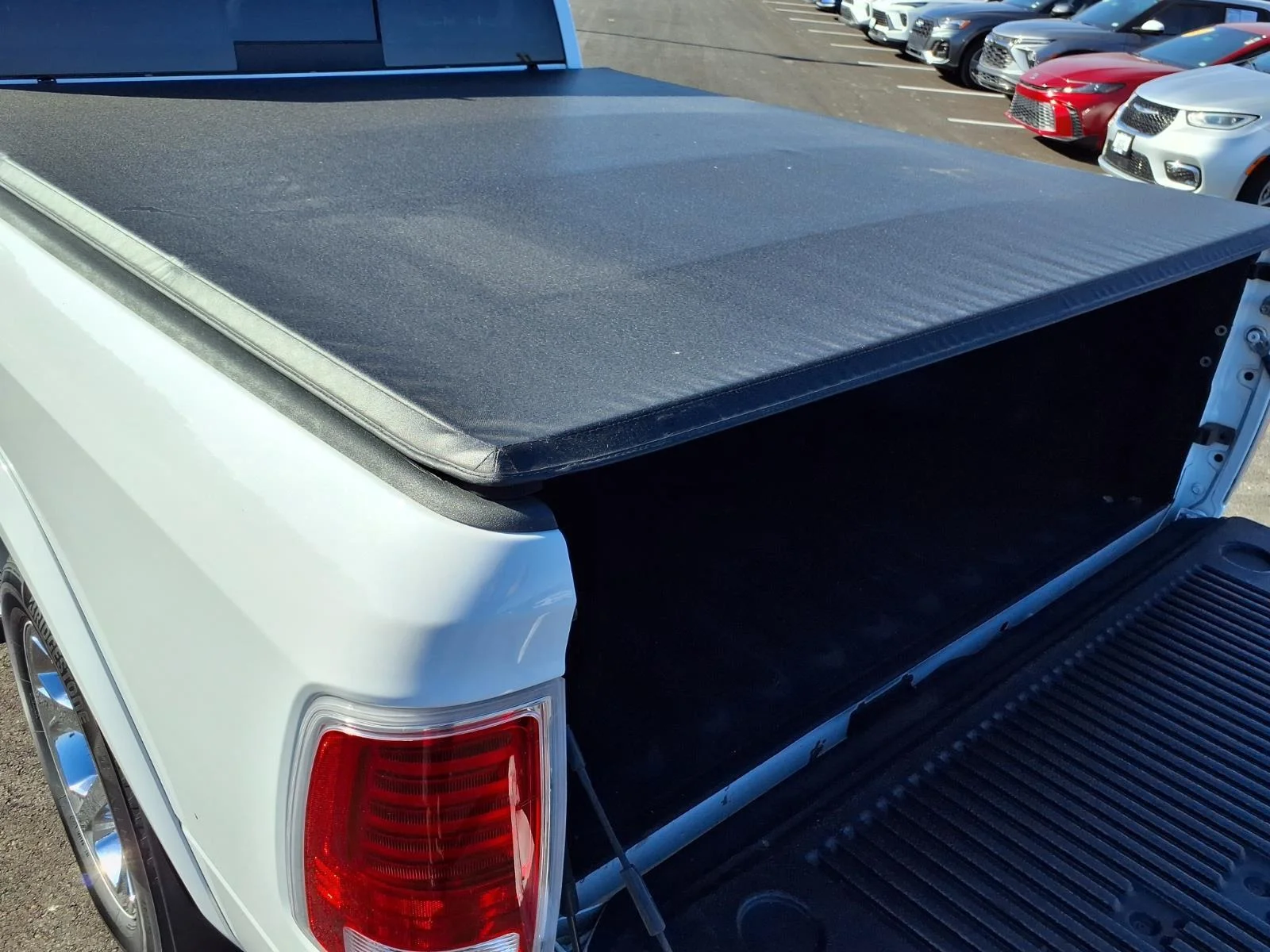 Used 2016 Bright White Clearcoat Ram Laramie image 32